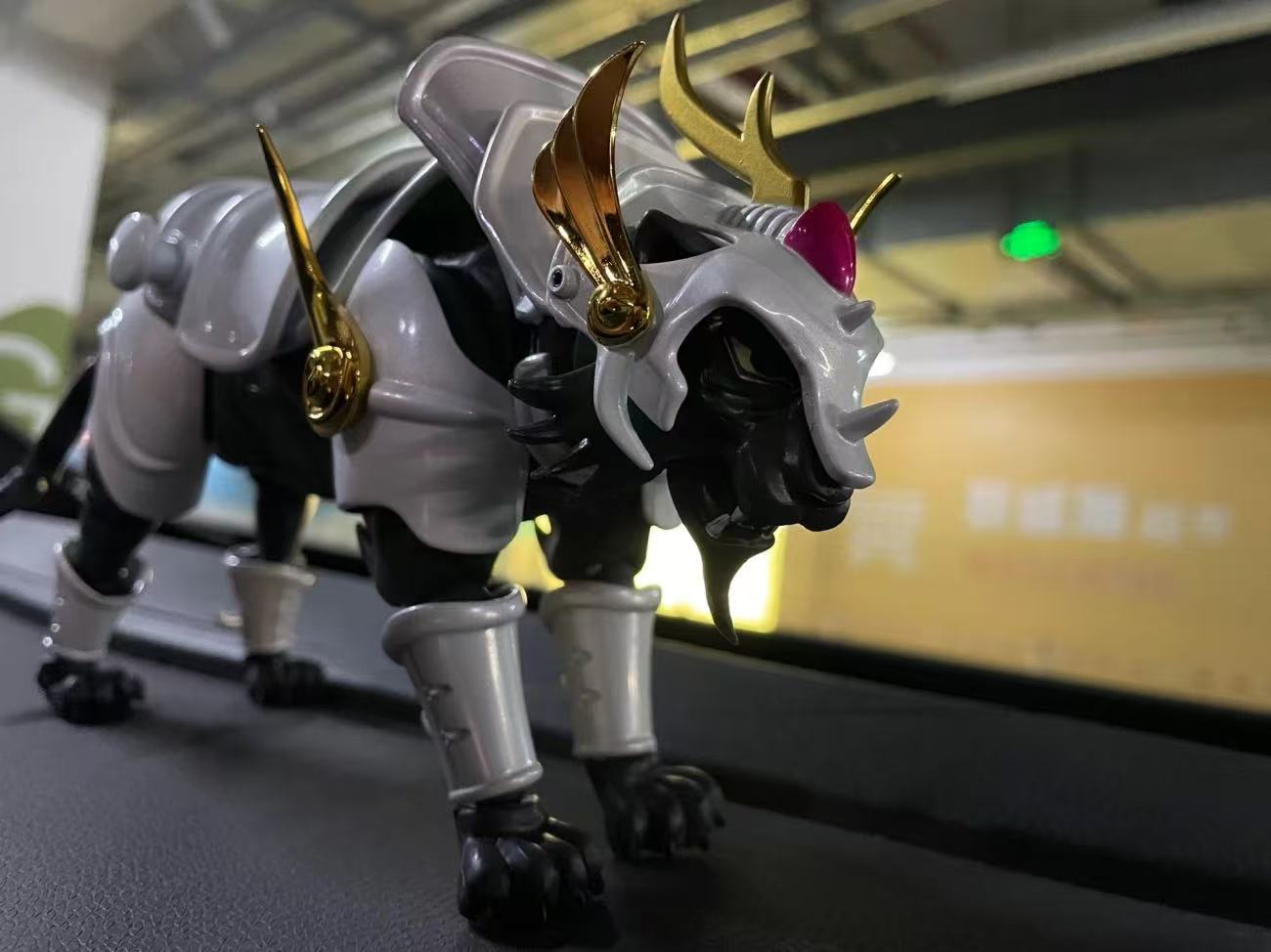 Yoroiden Samurai Troopers Roni - Bandai Tamashii Nations S.H.Figuarts recension och pris